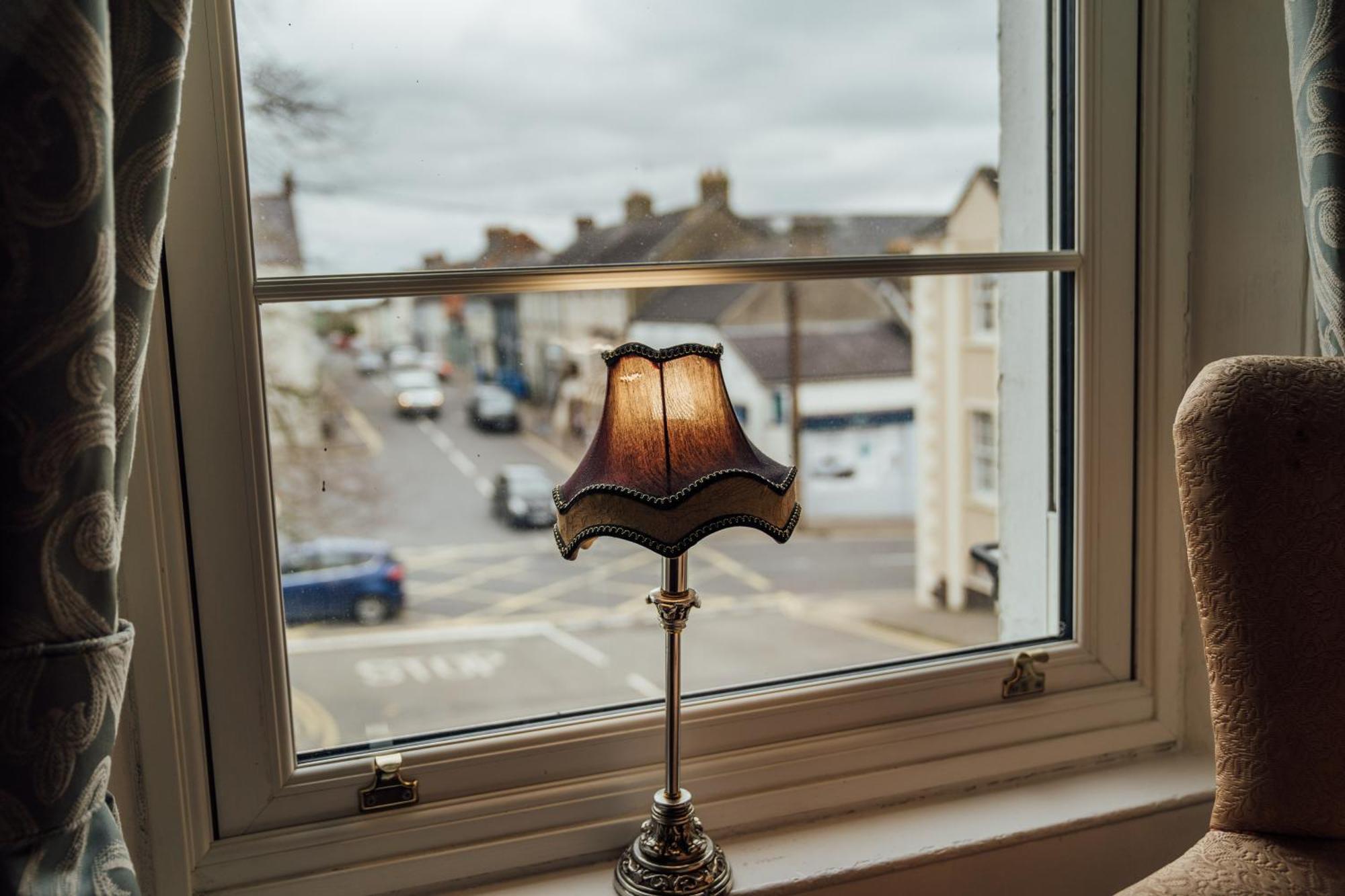 Bed and Breakfast Charlemont House à Moy Extérieur photo
