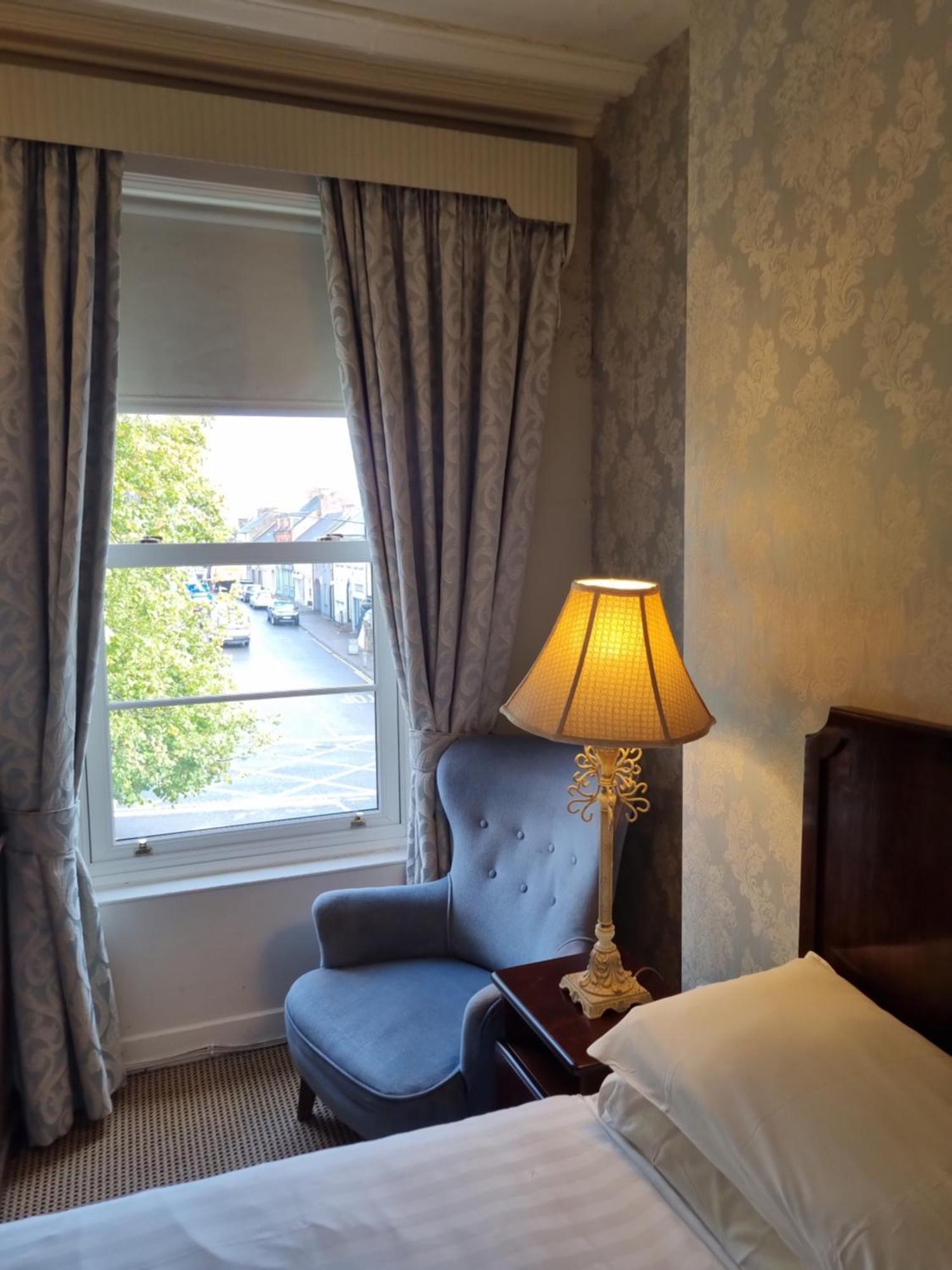 Bed and Breakfast Charlemont House à Moy Extérieur photo