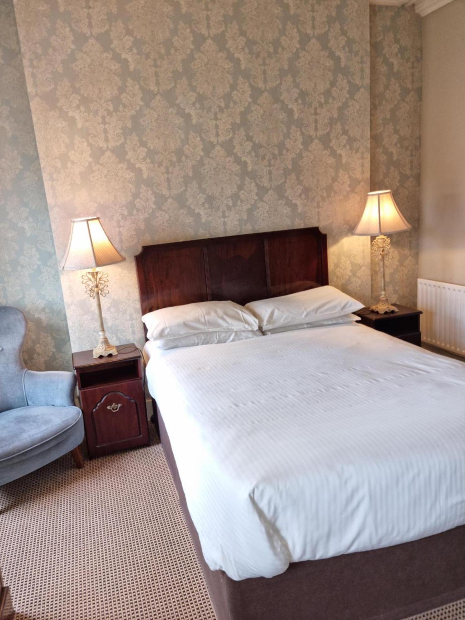 Bed and Breakfast Charlemont House à Moy Extérieur photo
