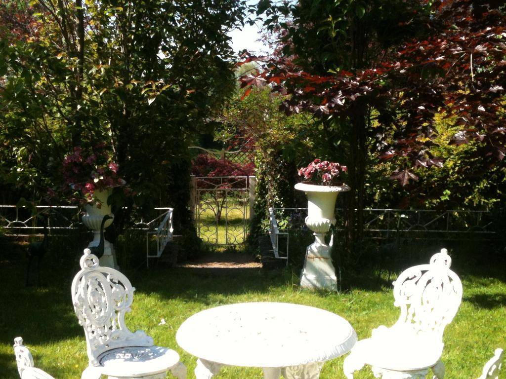 Bed and Breakfast Charlemont House à Moy Extérieur photo